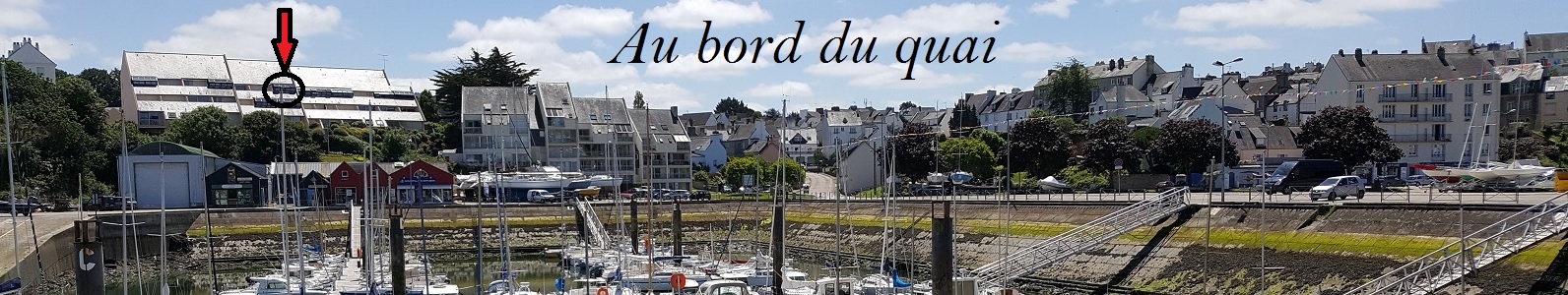 Location saisonnière Douarnenez - au bord du quai